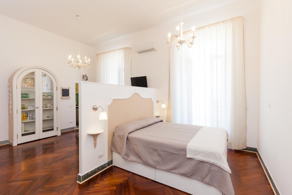 Garibaldi I Apartment Napoli Exterior foto
